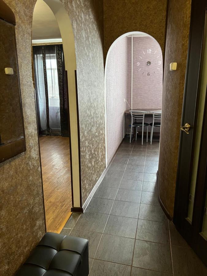 Апартаменты В Самом Центре Прпобеды 90 TTchernihiv Extérieur photo